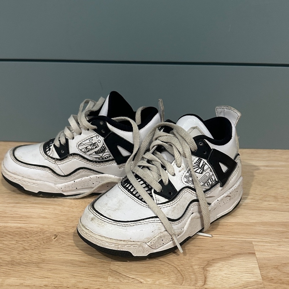 Jordan Kids White and Black Sneakers with Graphic Accents